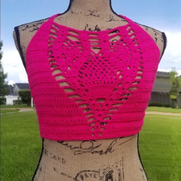🌺🦋  HANDMADE  CROCHET  TOP - Picture 1 of 2